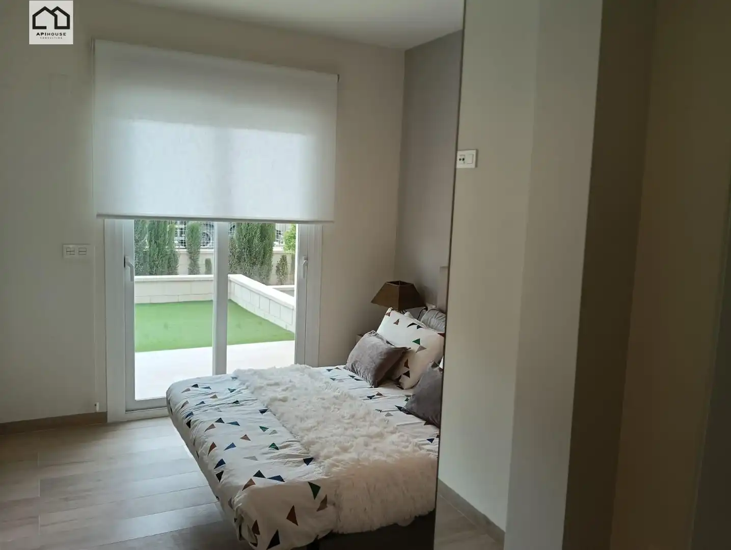 Dormitori de Casa o xalet en venda en Guardamar del Segura amb Aire condicionat, Jardí privat i Terrassa