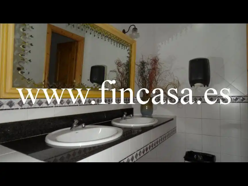 Bany de Edifici en venda en Baiona
