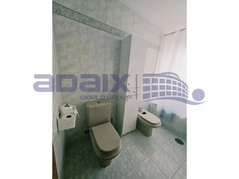 Baño de Piso de alquiler en Ciudad Real con Calefacción, Amueblado y Horno