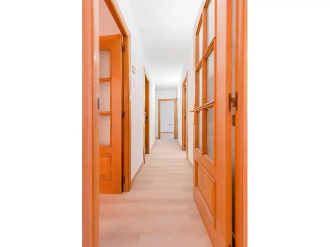 Piso en venta en Cerdanyola del Vallès con Calefacción, Parquet y Balcón