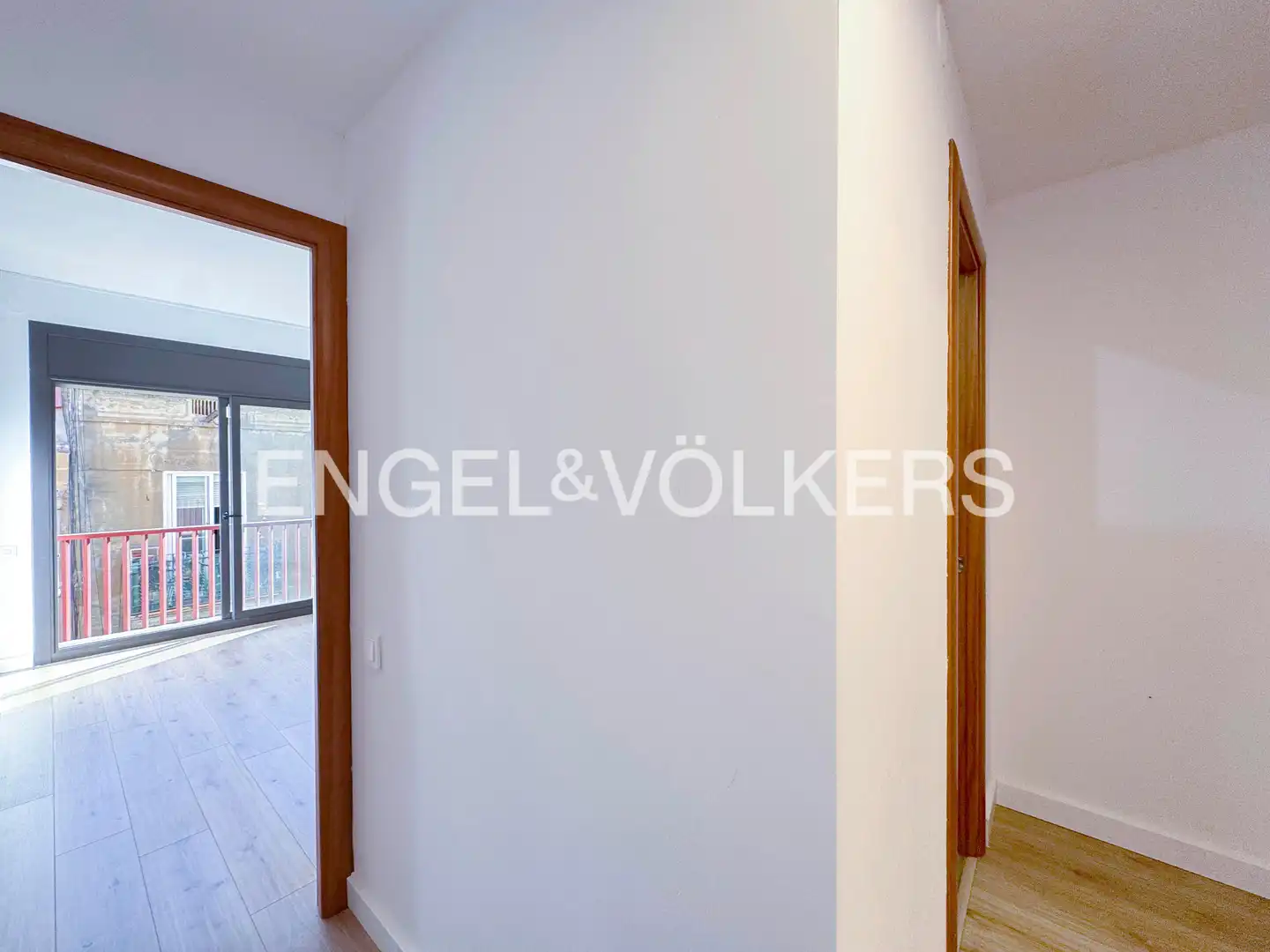 Piso en venta en Barcelona con Aire acondicionado, Calefacción y Balcón