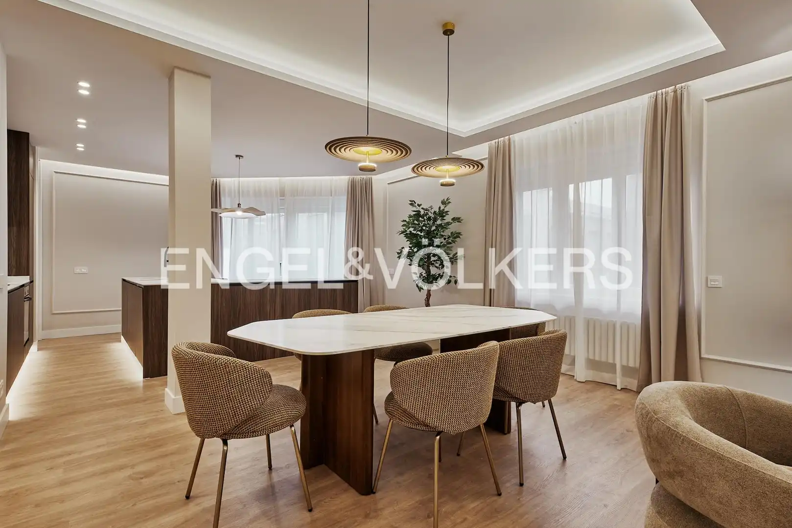 Piso con ascensor en venta en Duque de Sesto, imagen 8