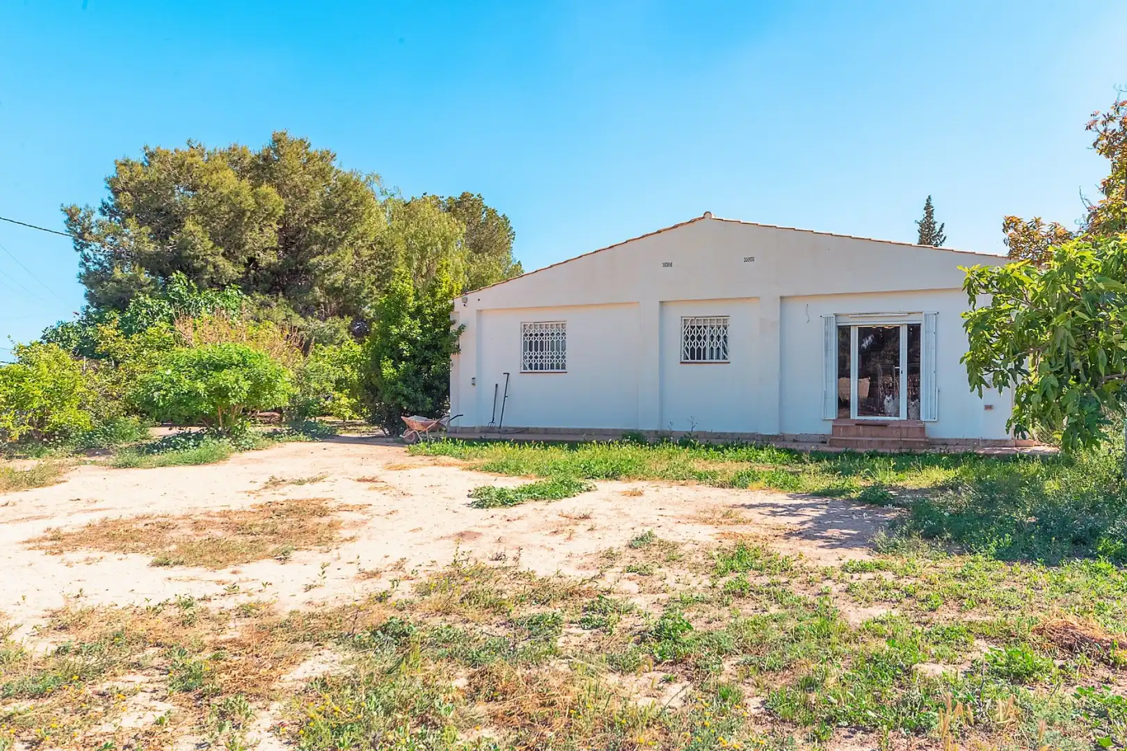 Außenansicht von Haus oder Chalet zum Verkauf in Alicante / Alacant mit Schwimmbad