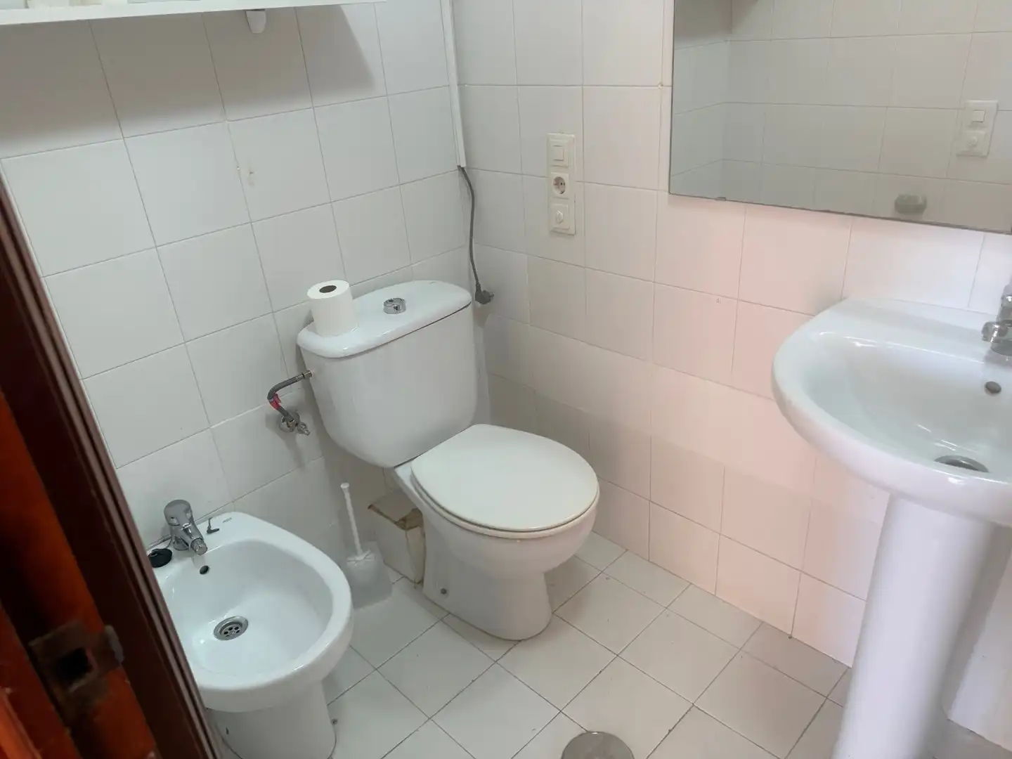 Bathroom of Flat for rent in Almería  with Air Conditioner and Terrace