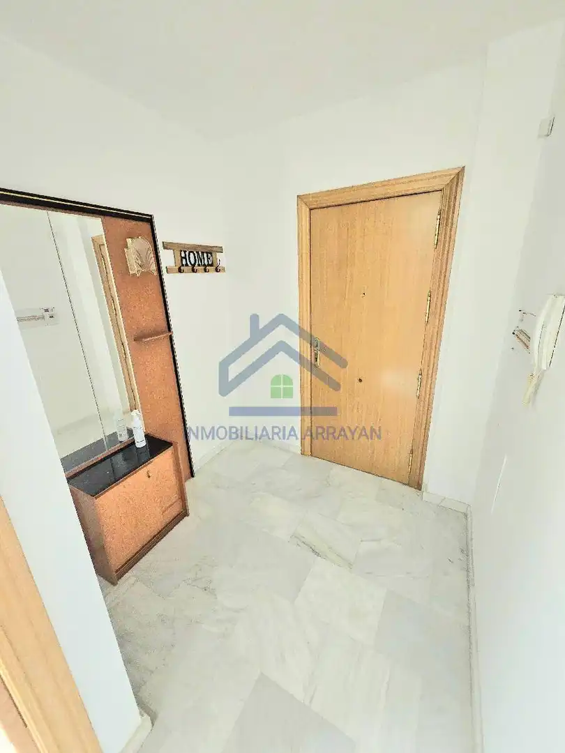 Wohnung zum Verkauf in Las Gabias mit Terrasse und Möbliert