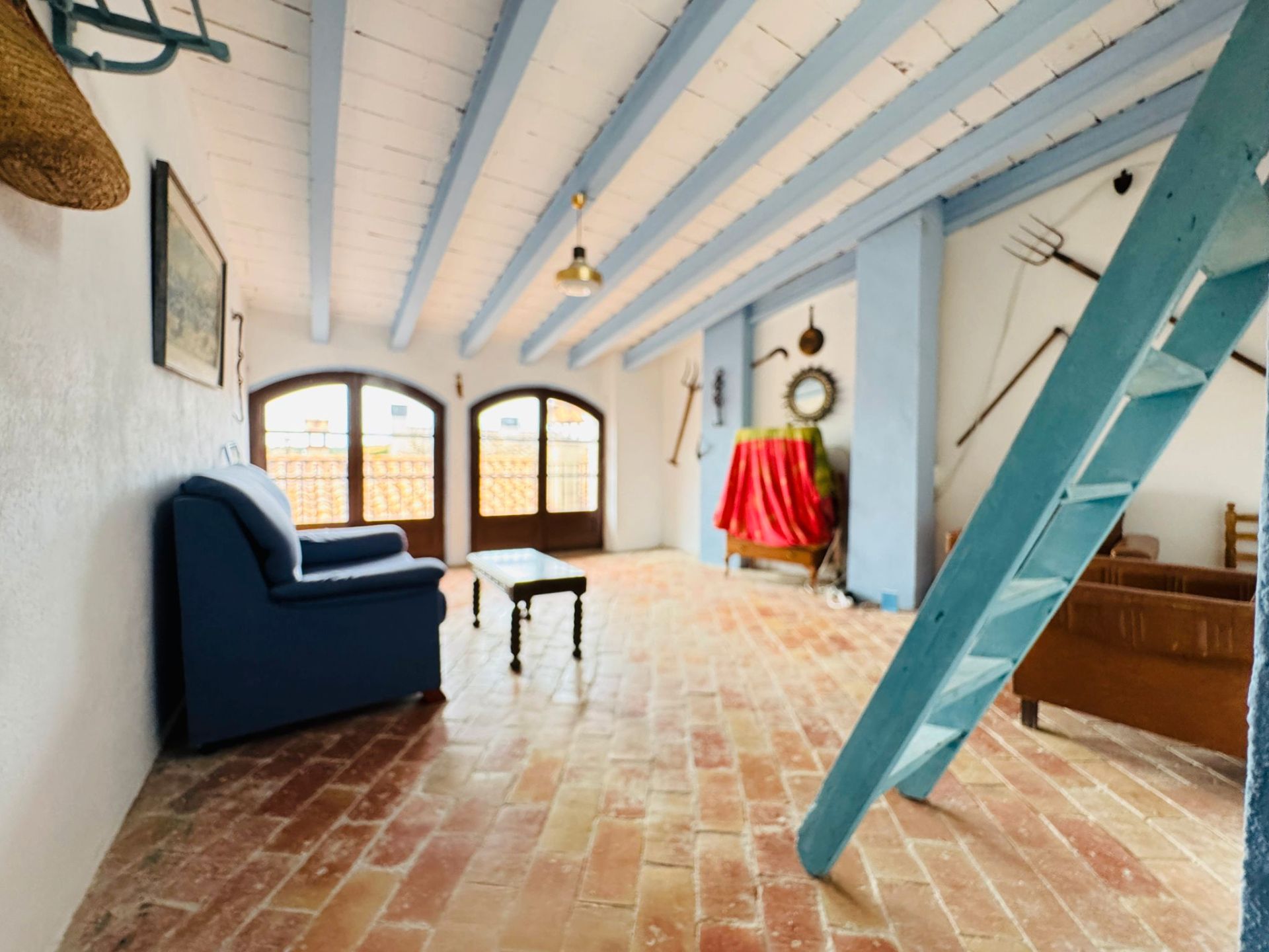 Country house for sale in Navata  with Storage room