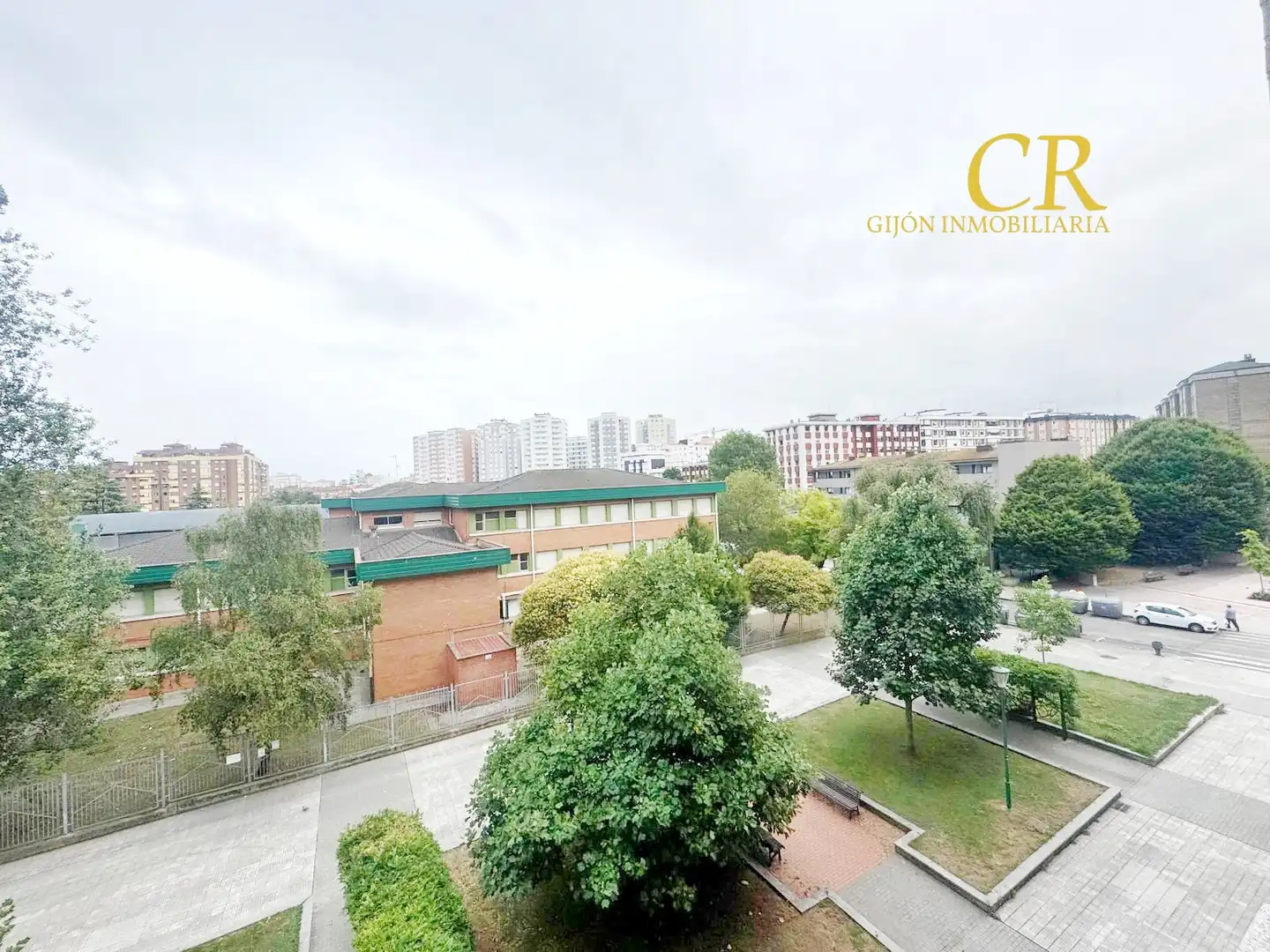 Vista exterior de Piso en venta en Gijón  con Amueblado