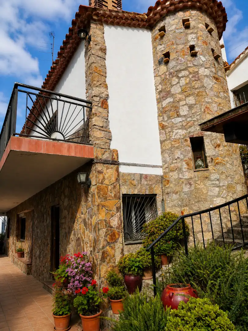 Exterior view of Houses for sale in Argentona  with Air Conditioner, Heating and Private garden