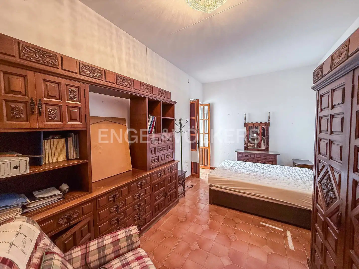 Dormitori de Casa adosada en venda en Puerto Real amb Calefacció