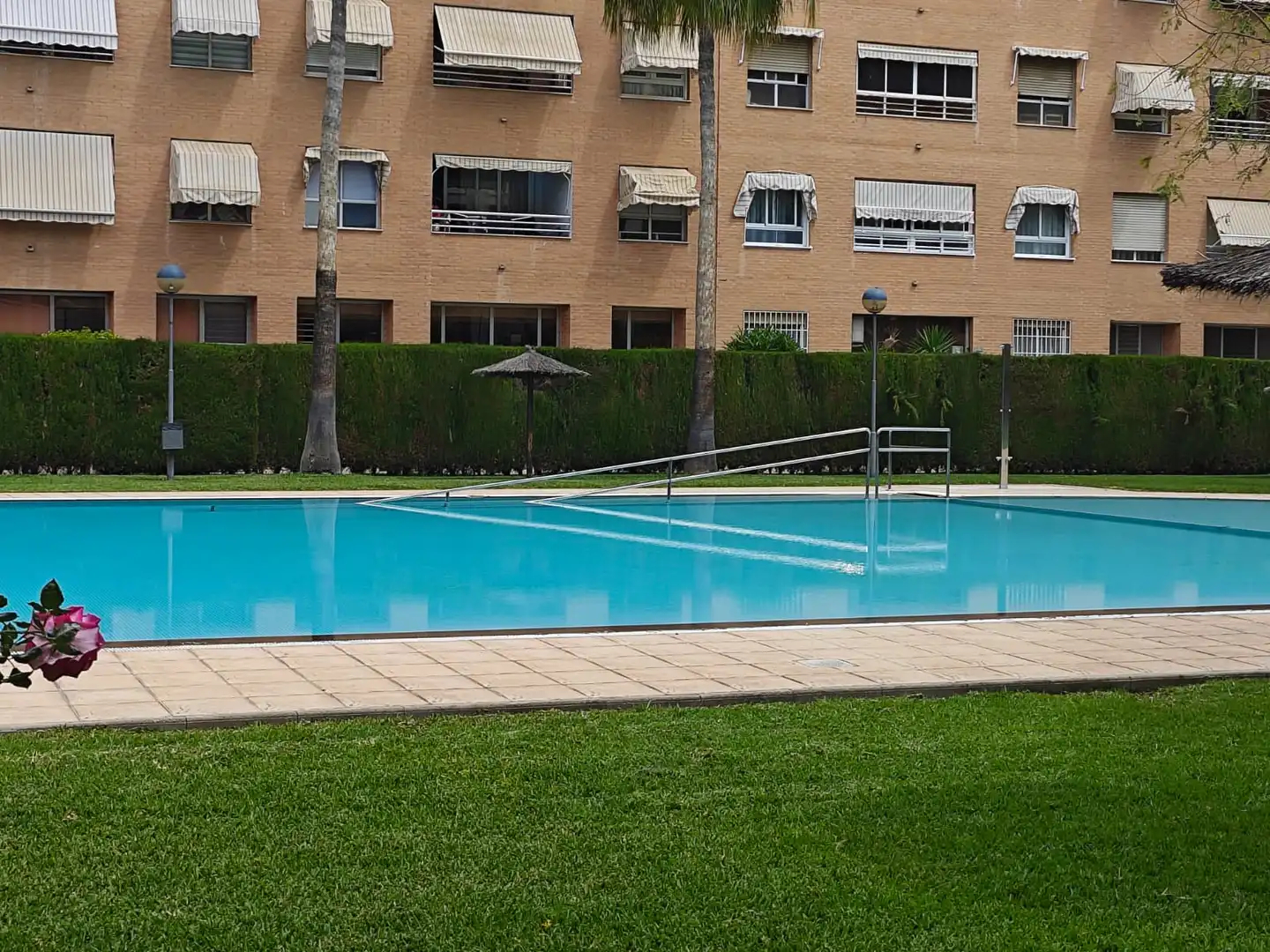 Piscina de Dúplex en venda en Alicante / Alacant amb Aire condicionat, Terrassa i Traster