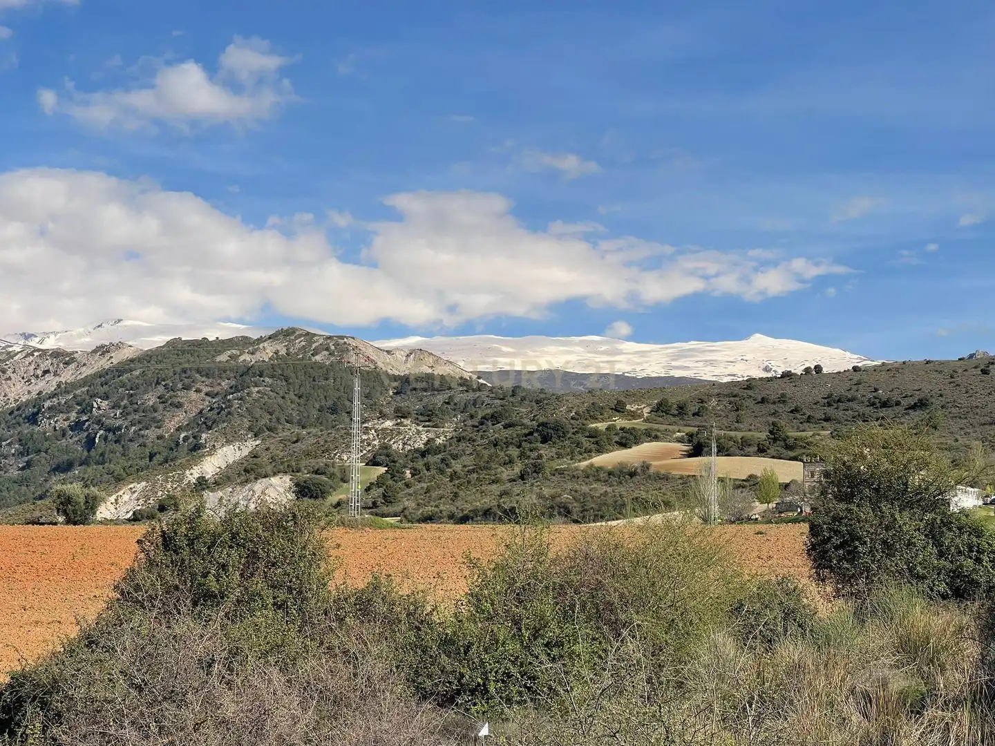 Casa o xalet en venda en La Zubia amb Jardí privat i Traster