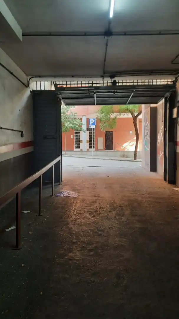 Einzelparkplatz zum Verkauf in Carrer Pintor Casas, imagen 8