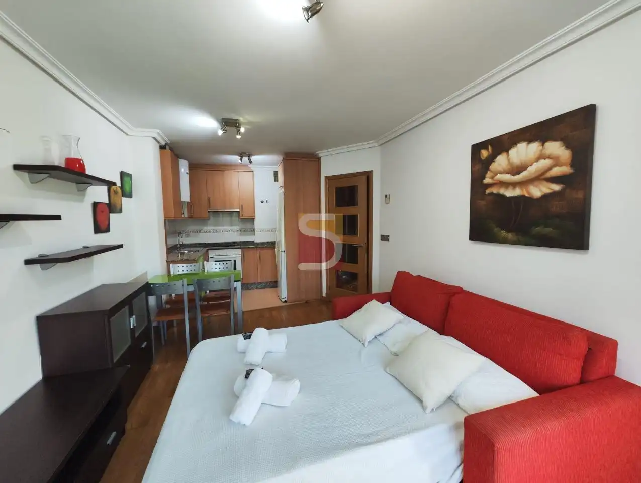 Habitación de Apartamento de alquiler en Nigrán con Calefacción, Trastero y Amueblado