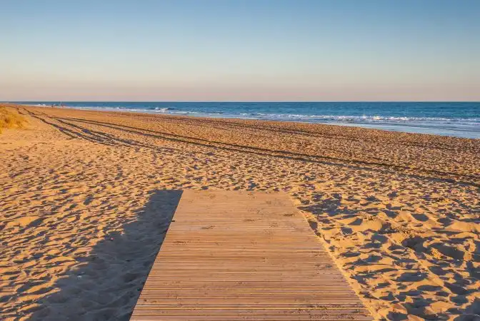 Vista exterior de Casa o chalet en venta en Gavà con Calefacción, Jardín privado y Terraza