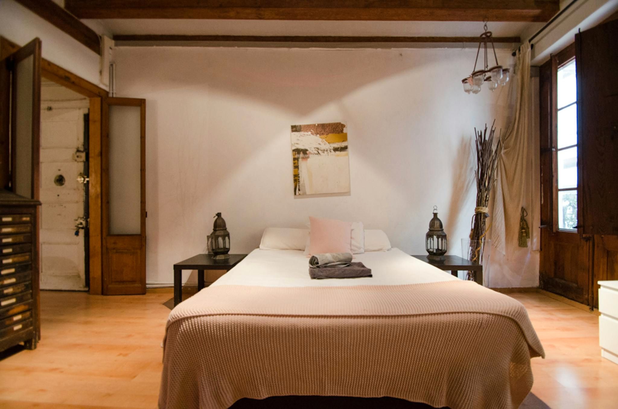 Dormitori de Pis de lloguer en  Barcelona Capital amb Calefacció, Moblat i Rentadora