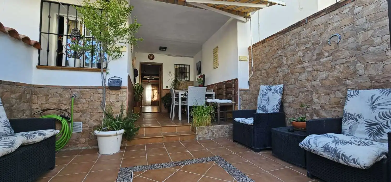 Terrassa de Casa o xalet en venda en Alhaurín de la Torre amb Aire condicionat, Calefacció i Terrassa