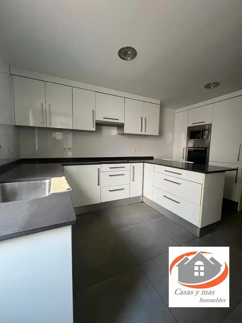 Küche von Wohnung zum Verkauf in Vila-real mit Klimaanlage und Terrasse