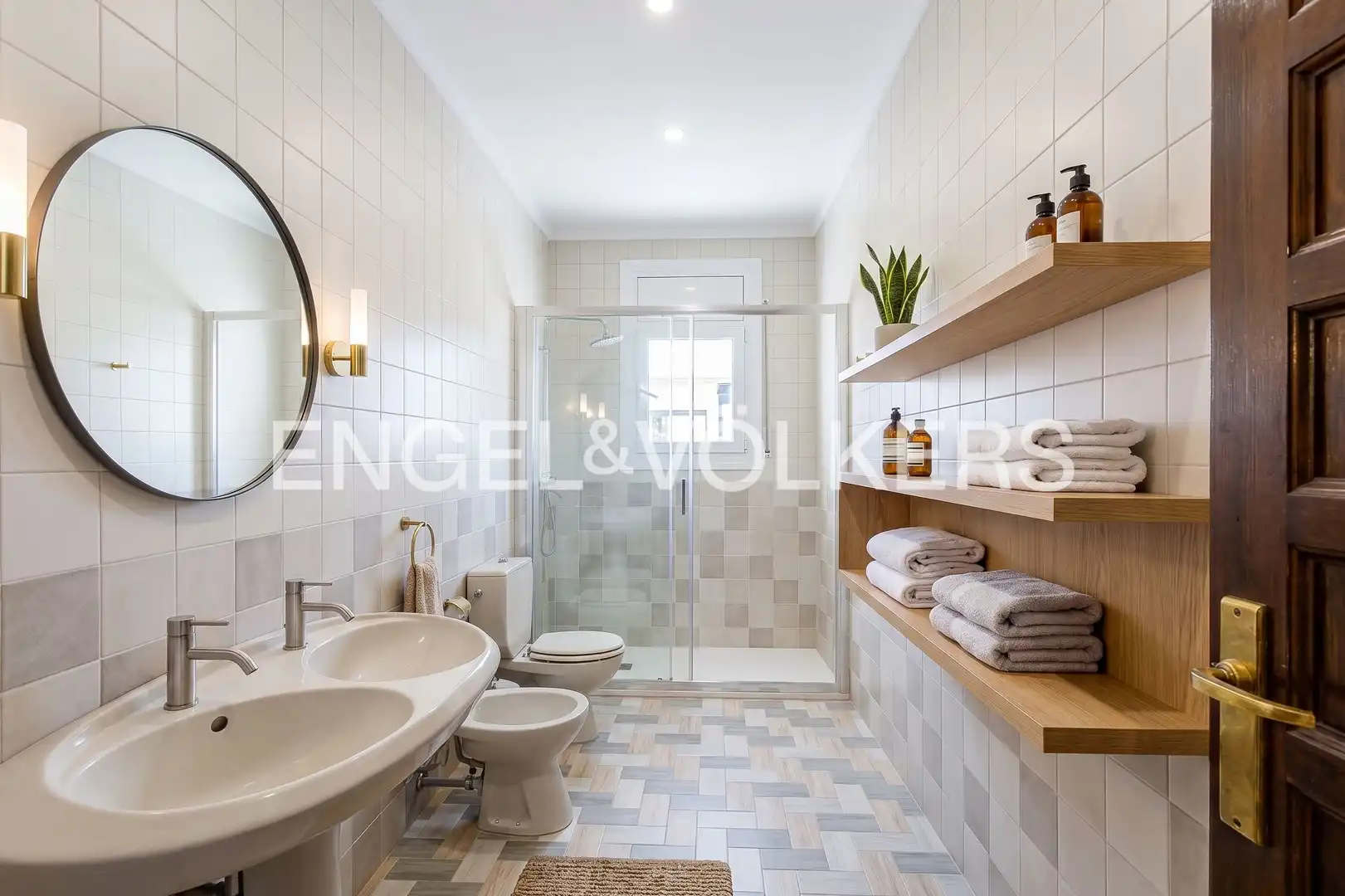 Bathroom of Houses for sale in Cubelles  with Air Conditioner, Heating and Private garden