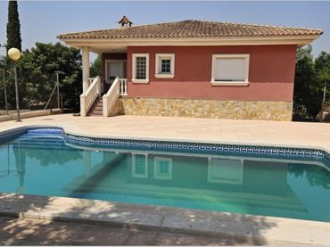 Xalet amb piscina en venda a El Llano