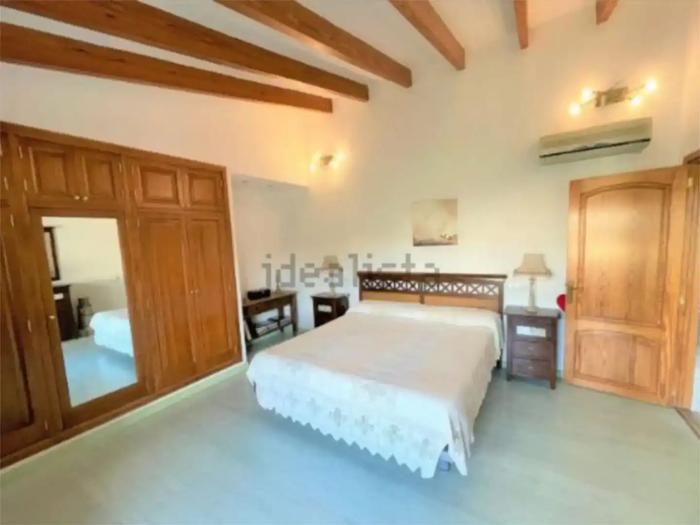 Habitación de Casa o chalet en venta en Campanet con Aire acondicionado, Piscina y Balcón