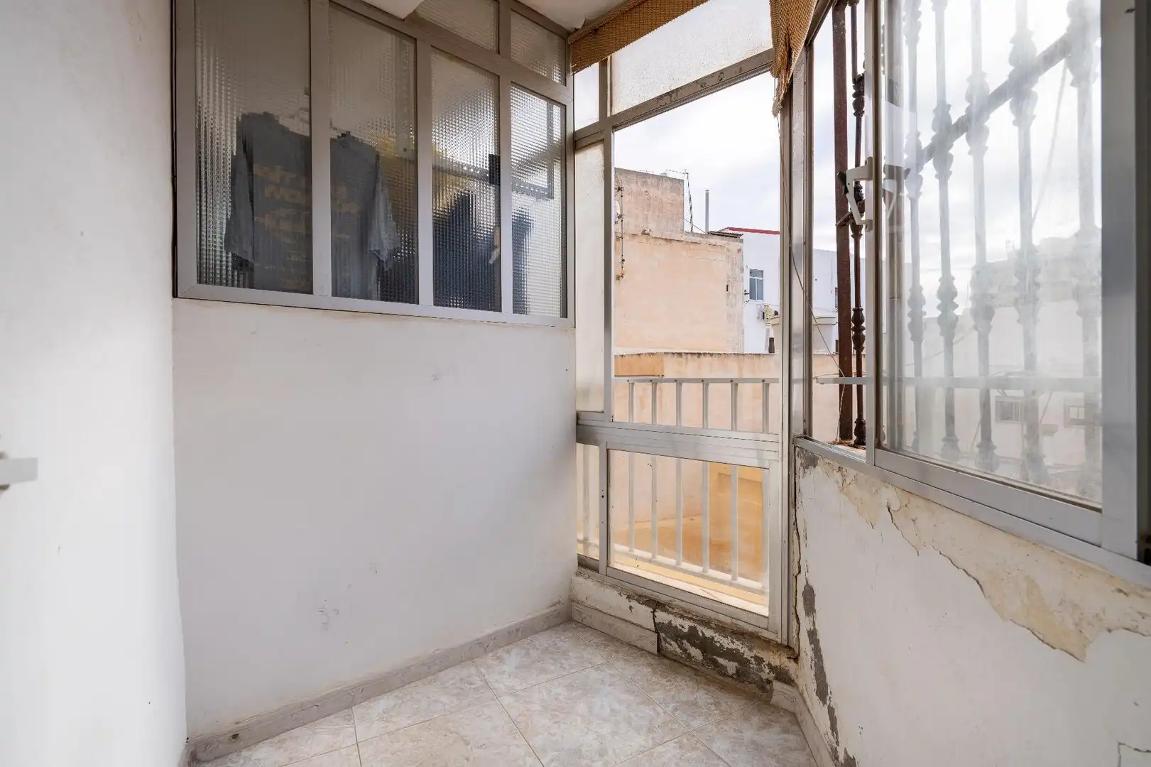 Terraza de Piso en venta en Almería con Terraza