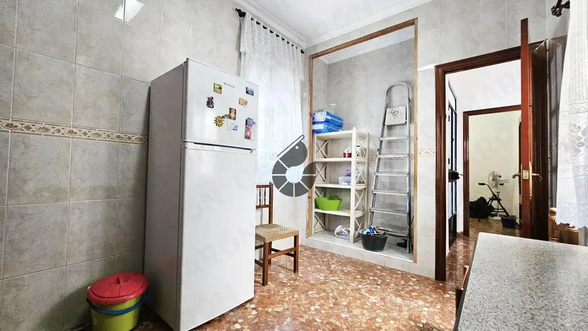 Cuina de Casa adosada en venda en Coria del Río amb Terrassa
