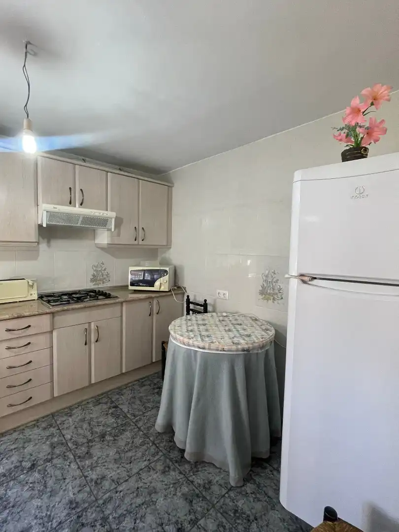 Cocina de Casa o chalet en venta en Valdeobispo con Terraza, Trastero y Amueblado