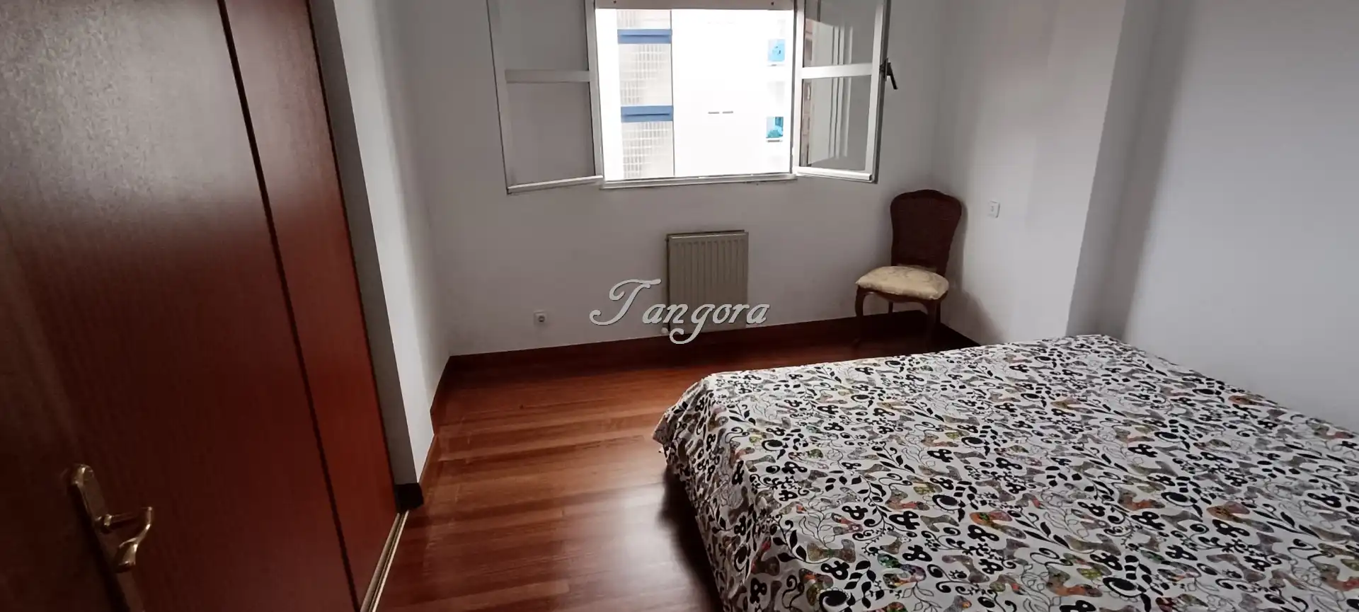 Schlafzimmer von Wohnung zur Miete in Castro-Urdiales mit Heizung, Terrasse und Möbliert