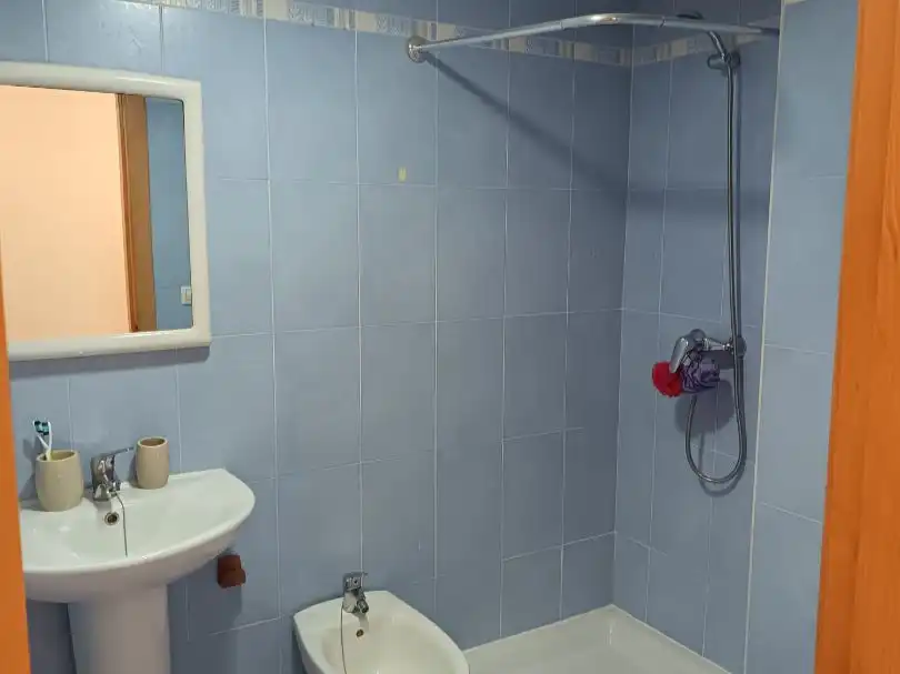Baño de Piso de alquiler en Centro  