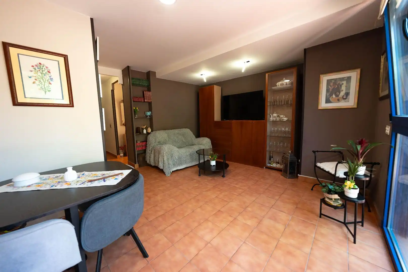 Wohnzimmer von Haus oder Chalet zum Verkauf in Madrid mit Klimaanlage, Heizung und Privatgarten