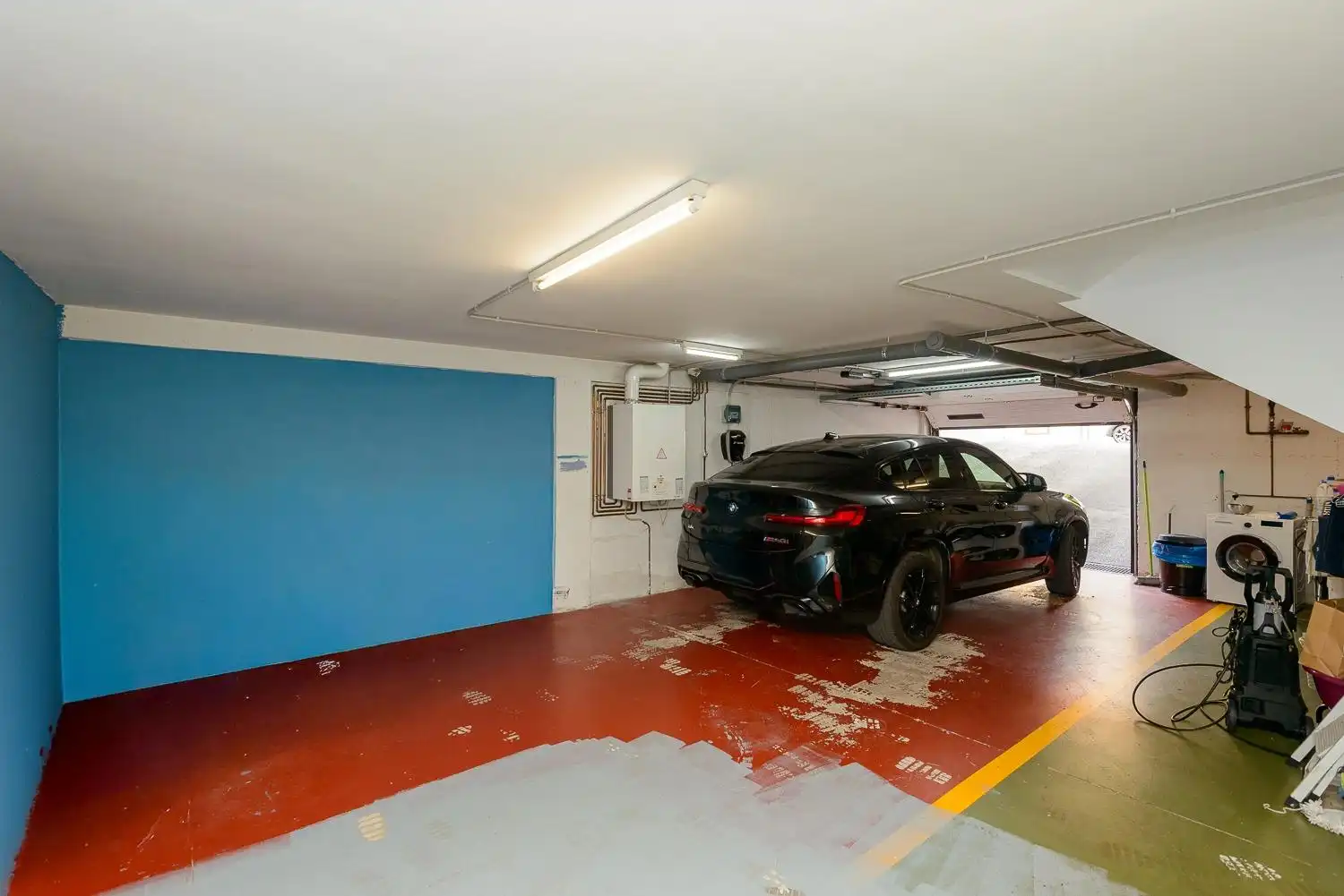 Aparcament de Casa adosada en venda en Siero amb Calefacció, Jardí privat i Traster