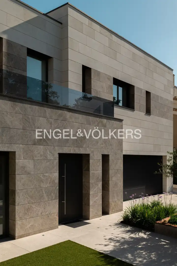 Vista exterior de Casa o chalet de alquiler en Sant Pere de Ribes con Aire acondicionado, Calefacción y Jardín privado