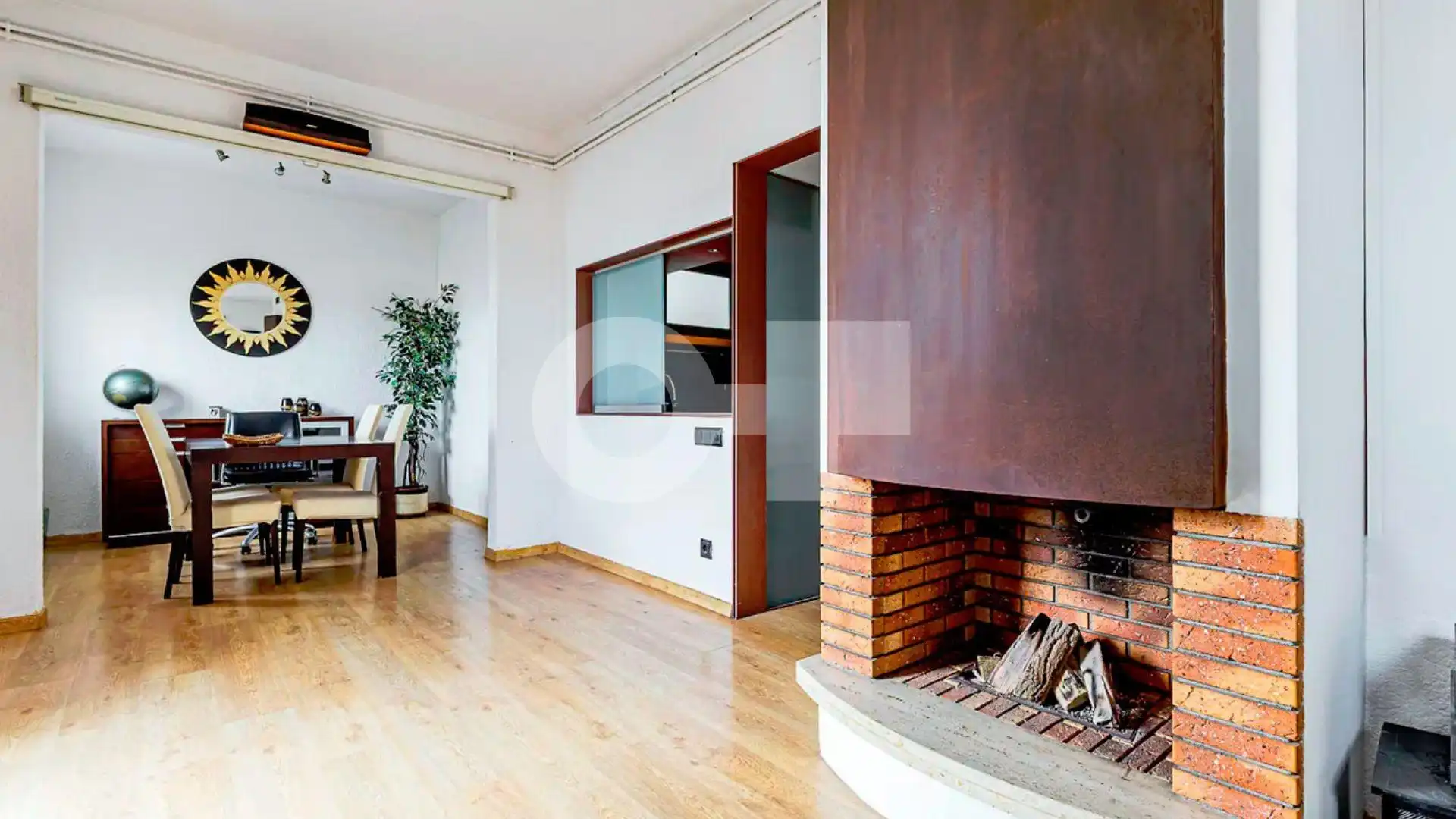 Sala de estar de Dúplex en venta en Barcelona con Calefacción, Terraza y Amueblado