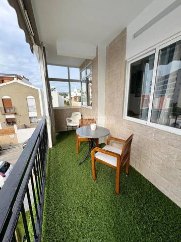 Piso en Alquiler en Avda Pescia - Ctra de Frigiliana