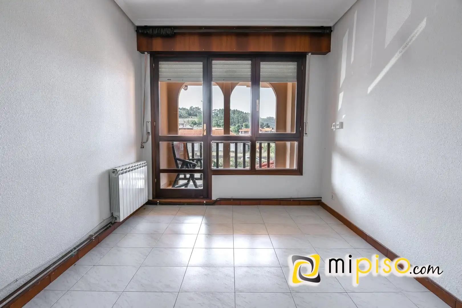 Terraza de Piso en venta en Arnuero con Calefacción, Terraza y Amueblado