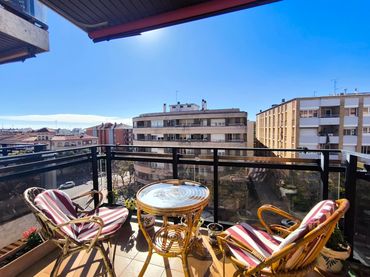 Flat with balcony for sale in Nou Eixample Nord