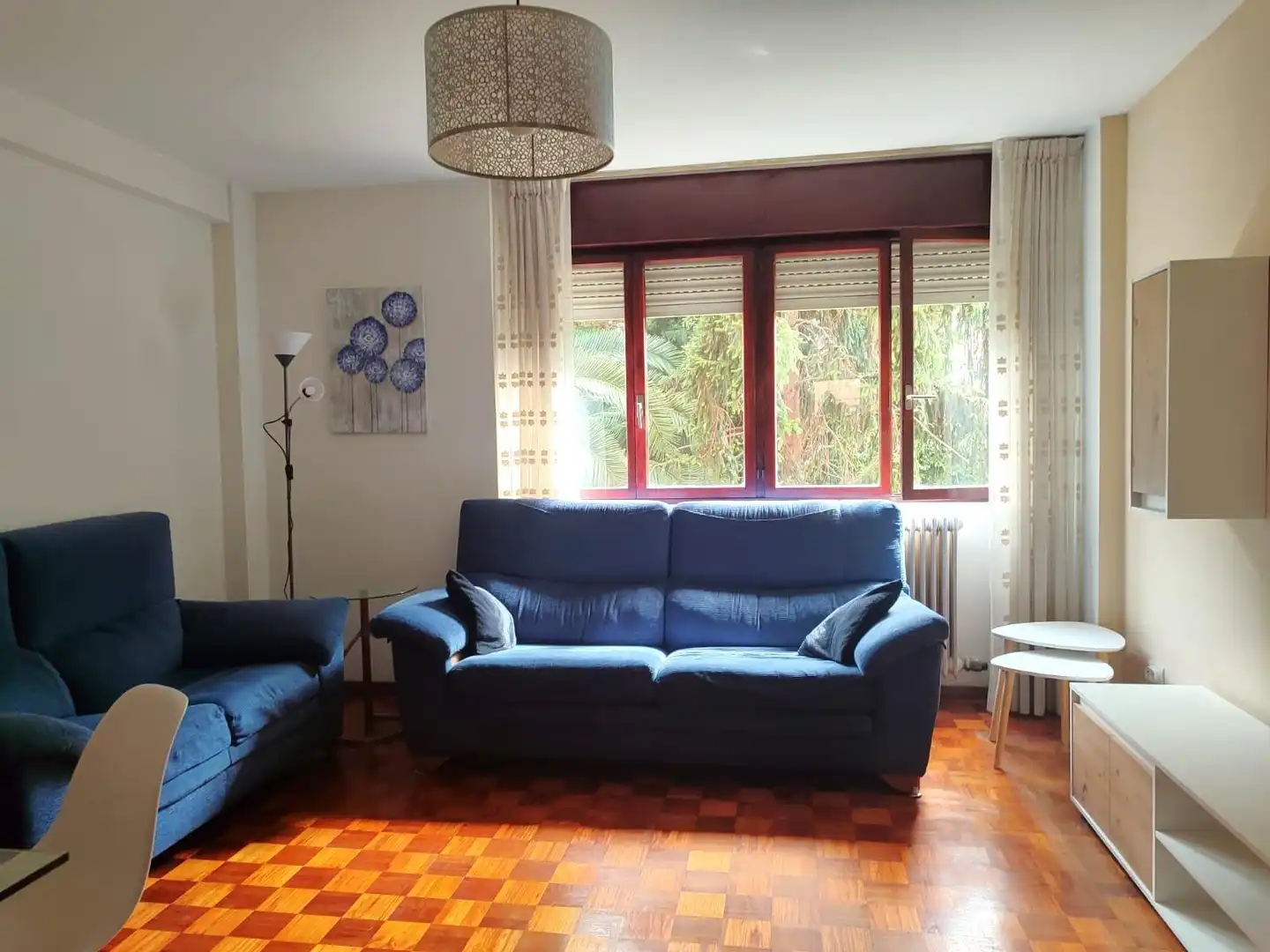 Living room of Duplexes for rent in Oviedo   with Heating, Storage room and Furnished