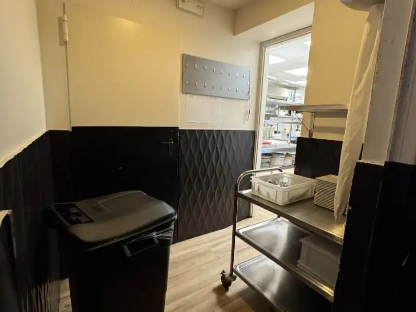 Local comercial en traspaso en racona 1, imagen 9