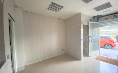 Premises for sale in  Madrid Capital