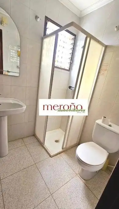 Bany de Casa o xalet en venda en Elche / Elx amb Terrassa i Traster