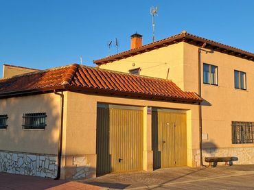 Haus zum Verkauf in Calle MAYOR 82