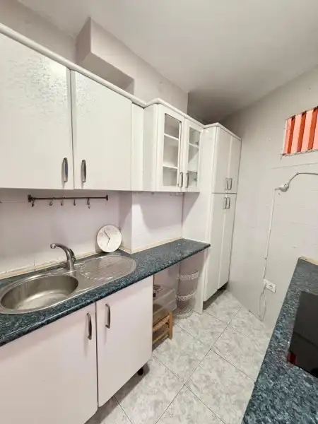 Cuina de Pis en venda en Torremolinos amb Aire condicionat i Moblat