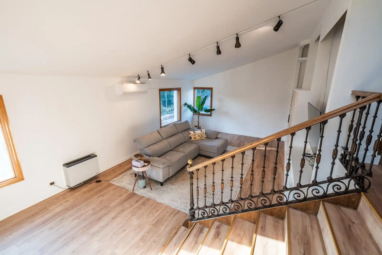 Sala de estar de Casa o chalet en venta en Las Rozas de Madrid con Aire acondicionado, Calefacción y Jardín privado