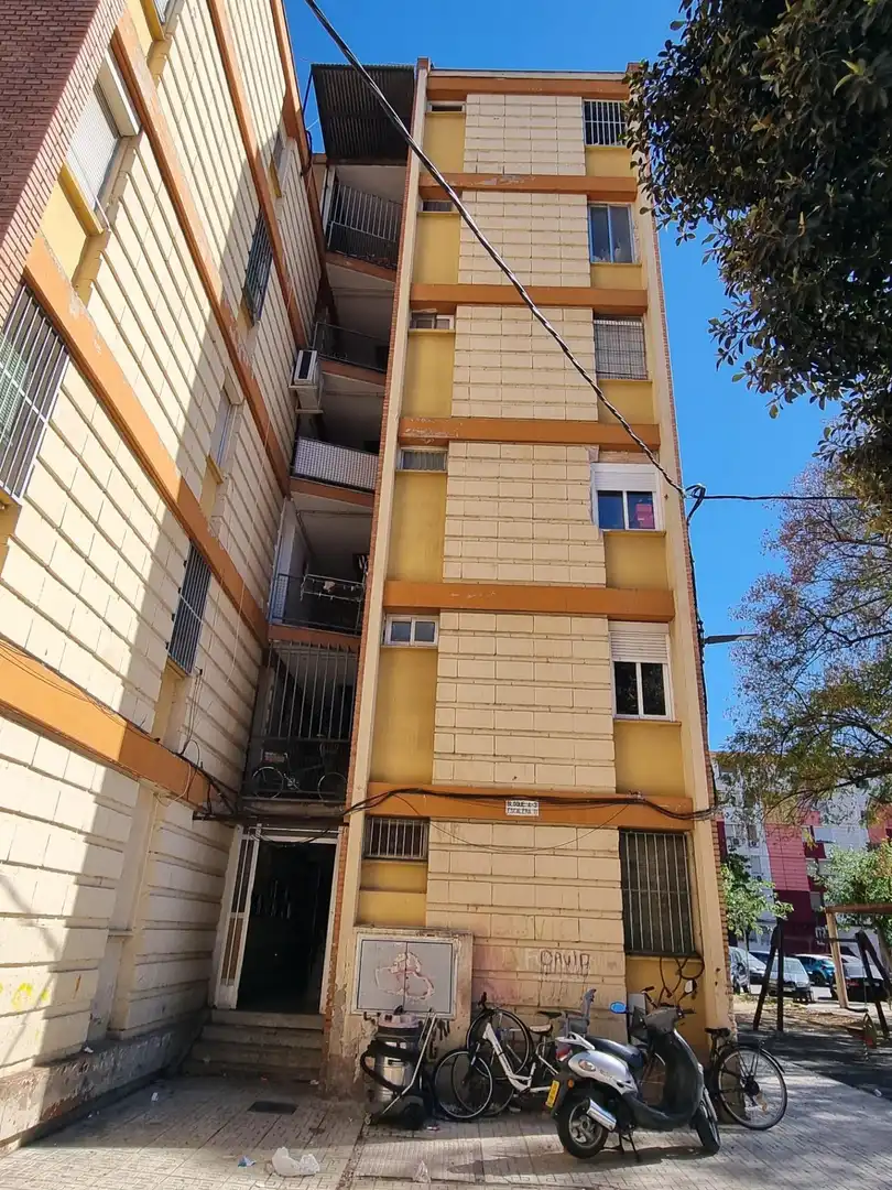 Vista exterior de Piso en venta en Murcia con Aire acondicionado, Jardín privado y Trastero