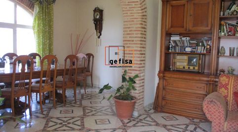Chalet en venta en Nuevo Valdepeñas, 5 dormitorios., imatge 5