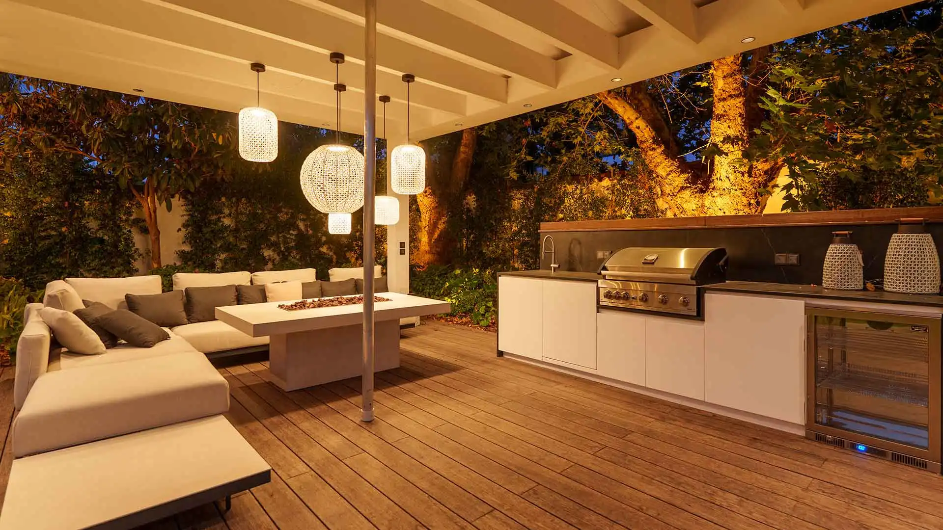 Terrassa de Casa o xalet en venda en Marbella amb Aire condicionat, Jardí privat i Terrassa