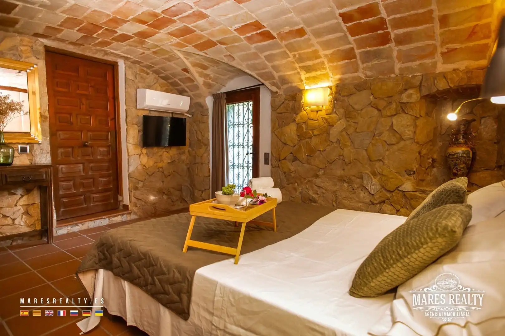 Schlafzimmer von Country house zum Verkauf in Vidreres mit Heizung, Privatgarten und Abstellraum