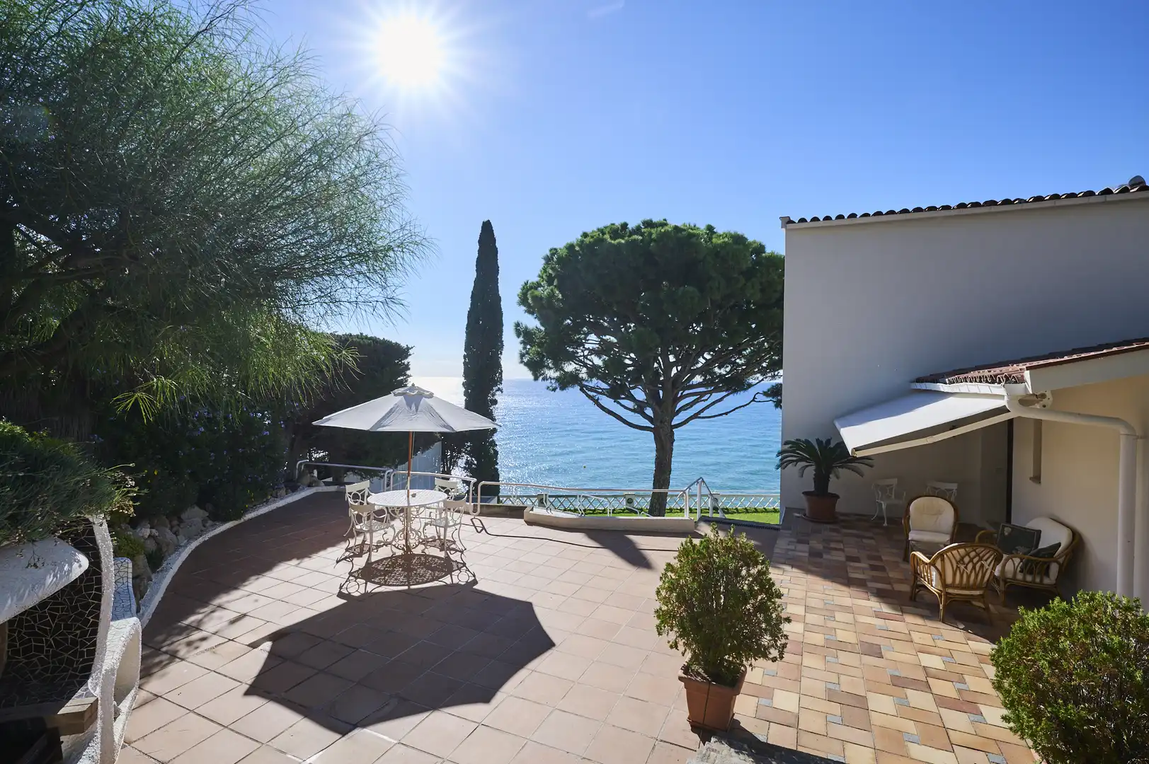 Garden of Houses for sale in Arenys de Mar  with Air Conditioner, Heating and Private garden
