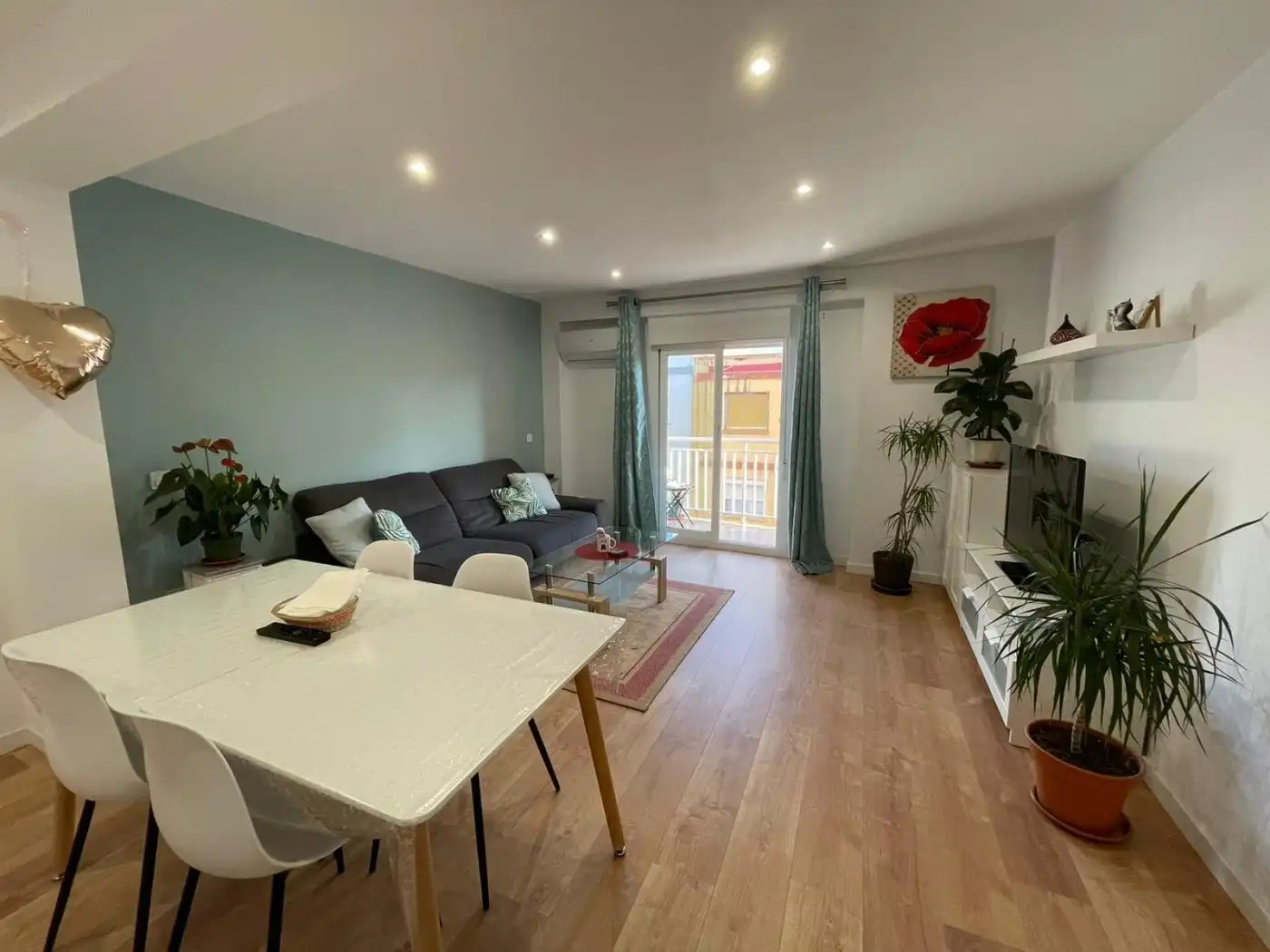 Sala d'estar de Pis de lloguer en Mislata amb Aire condicionat, Calefacció i Parquet