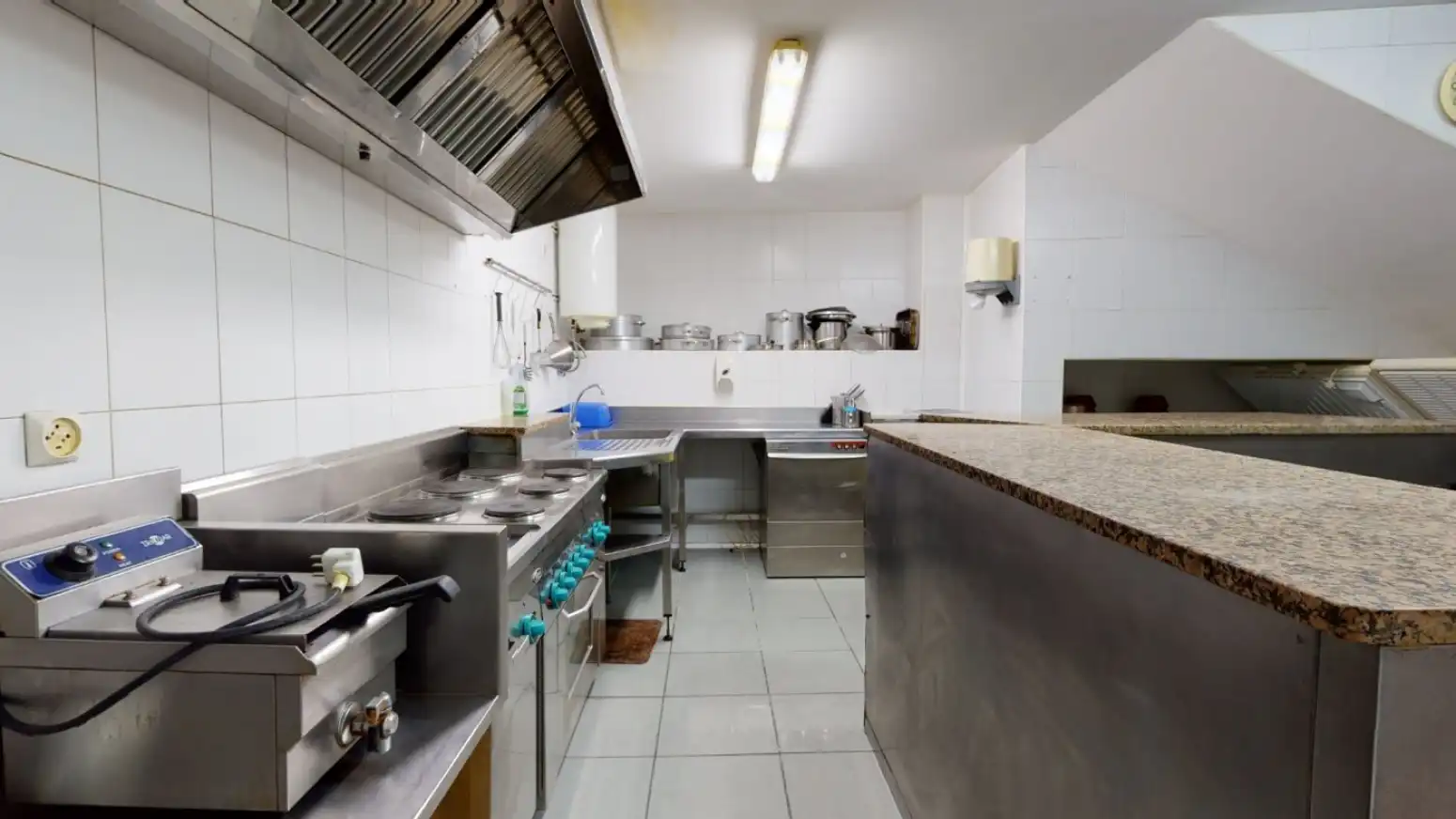 Cocina de Local en venta en San Martín de Unx